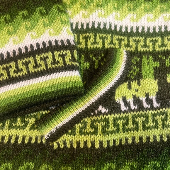 Hand Made Ecuador 100% Alpaca Cardigan Llama Sweater Full Zip green hoodie - Picture 9 of 9